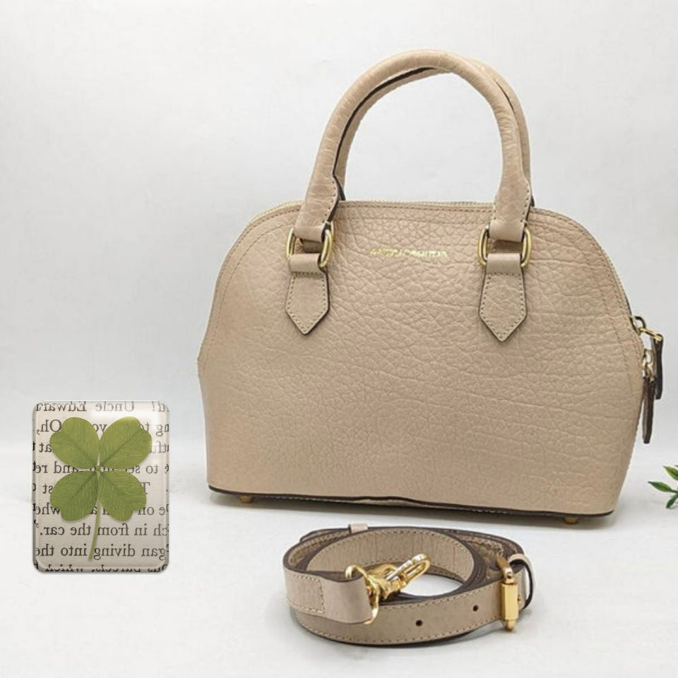 LEATHER Alma