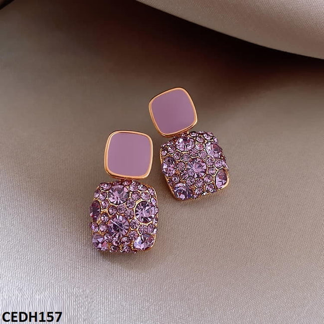TRADITIONAL TEARDROP EARRINGS PAIR