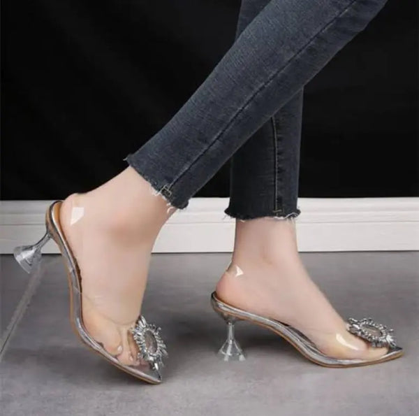 CINDERELLA HEELS