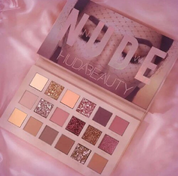 NUDE EYESHADOW PALETTE