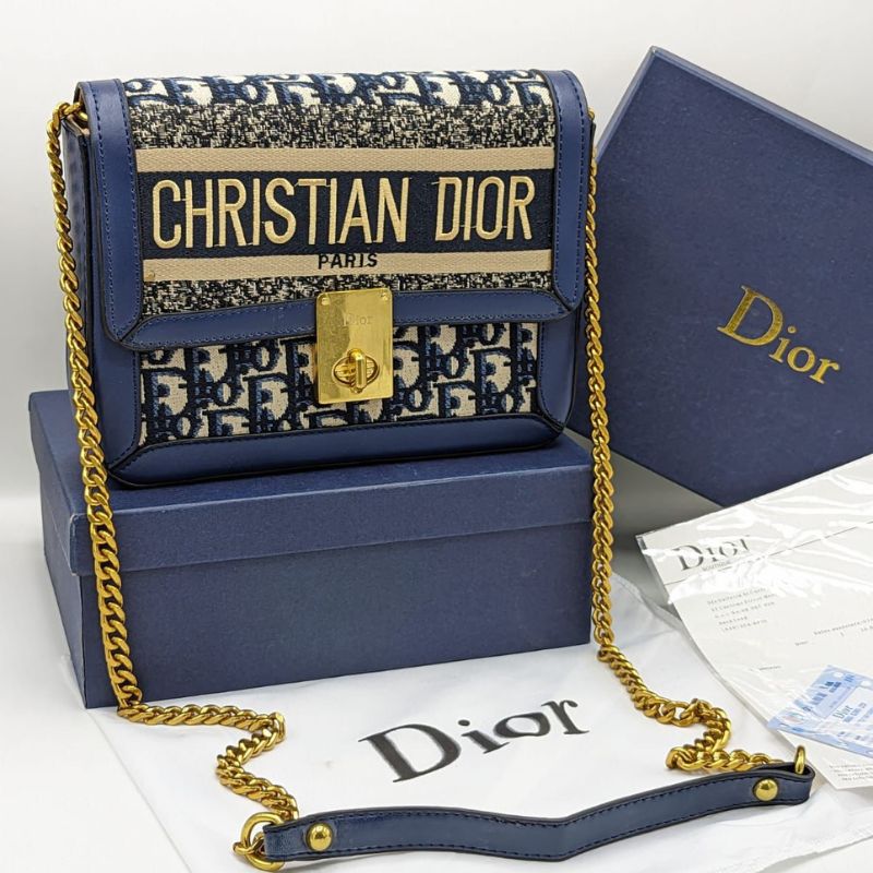 DIVINE BLUE