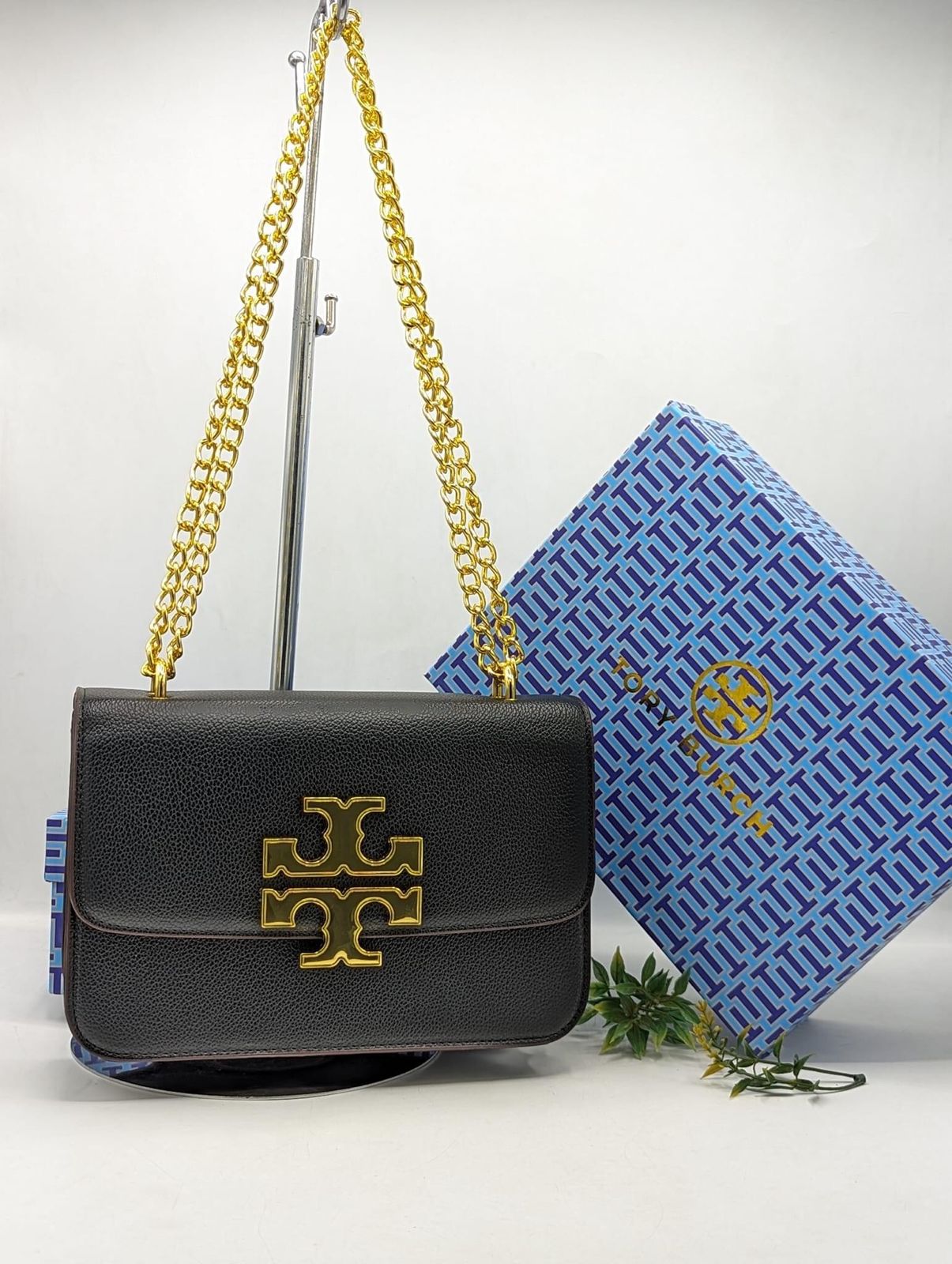 CURVE CROSSBODY