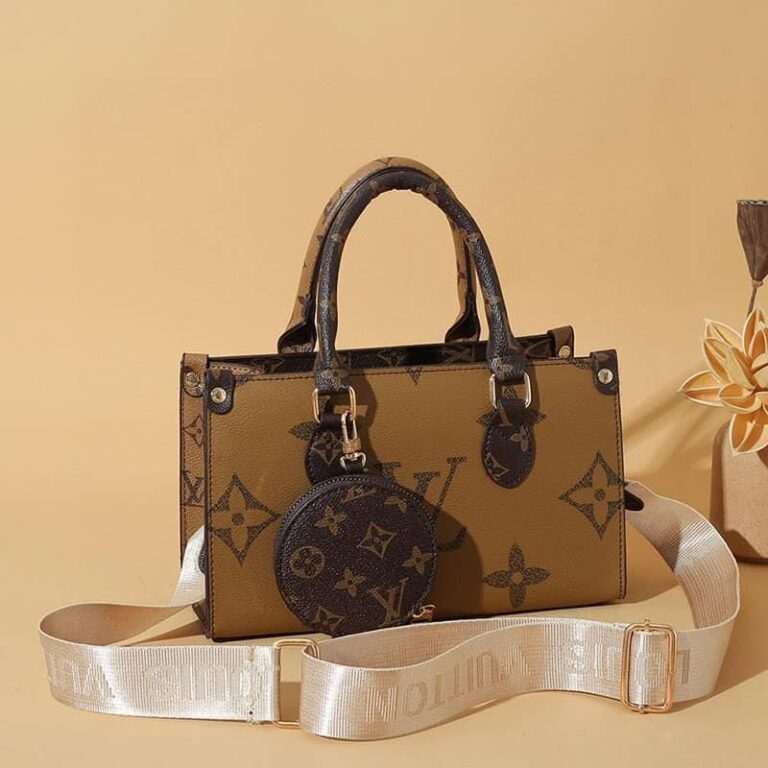 REMARKABLE HANDBAG