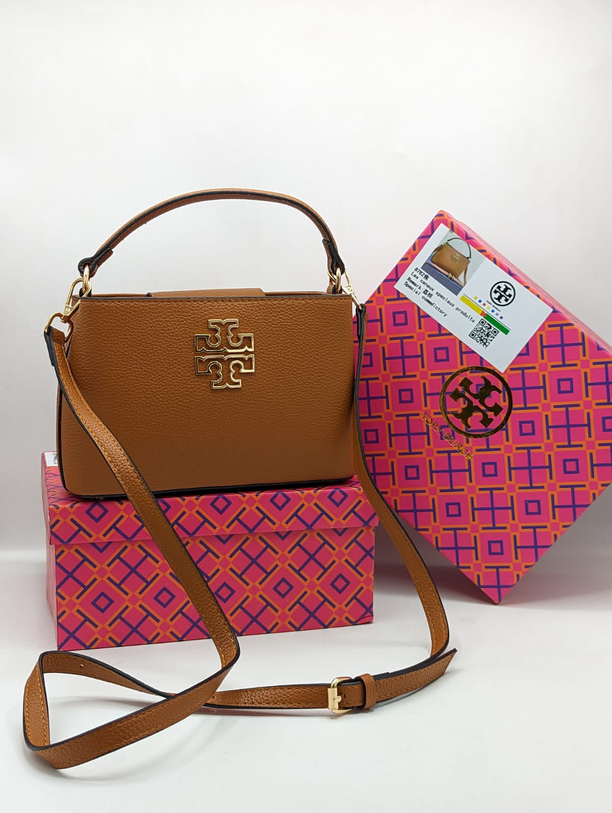 LEATHER HANDBAG
