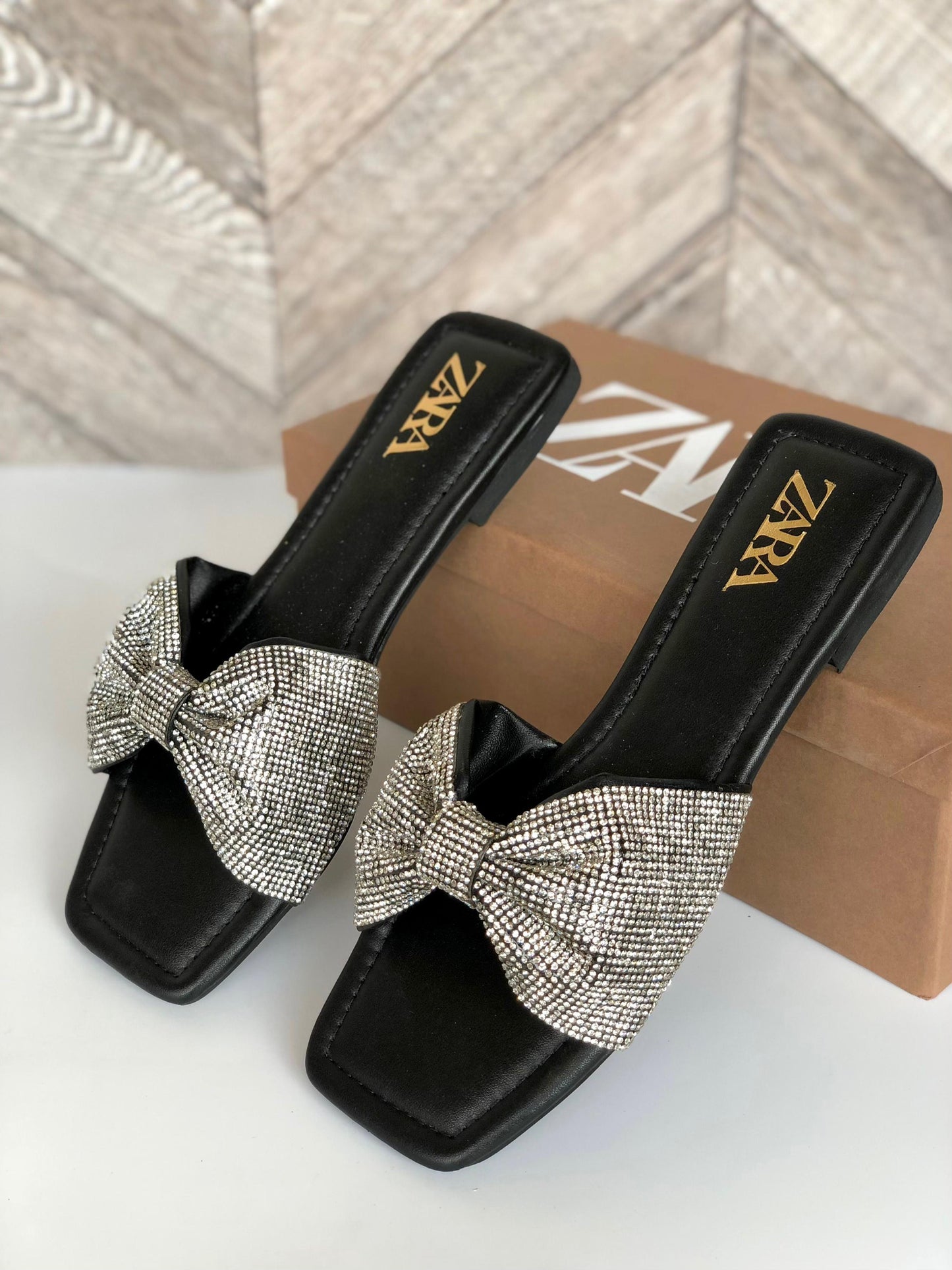 MASH BOW SLIPPERS